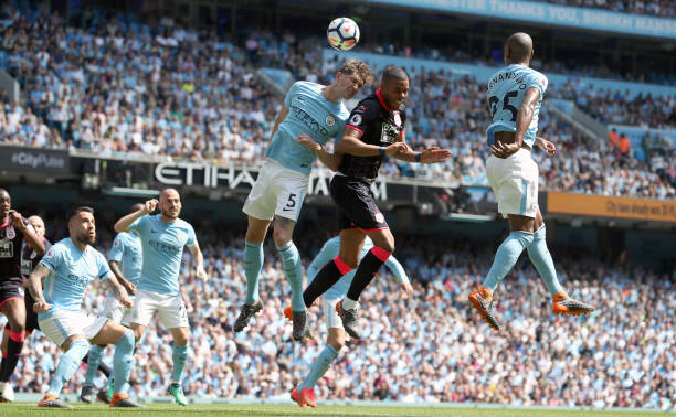 内通过一系 内通过一系