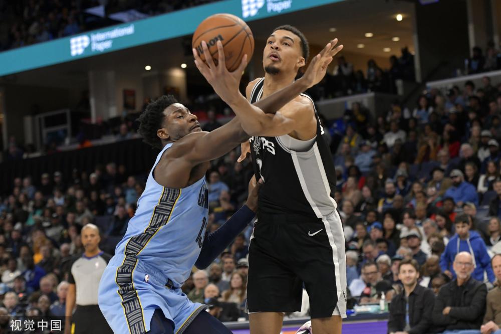 现场暴怒发 现场暴怒发